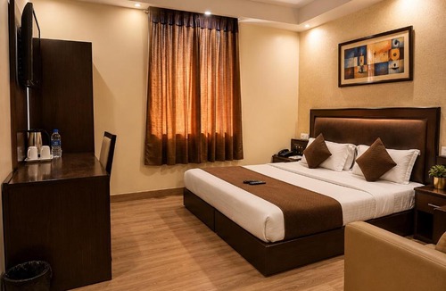 Karol Bagh Hotel | Hotel Kingston Park near Ganga Ram Hospital