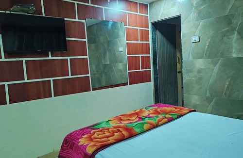 New Panvel East Hotel | Hotel Kolkar