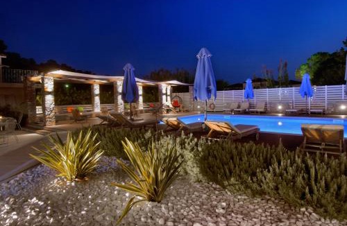 Troulos Apartment | Hotel Korali