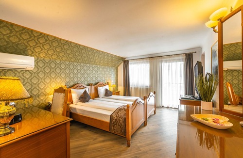 Sighisoara Hotel | Hotel Korona