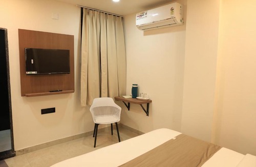 Central Area Hotel | Hotel Krishna Residency