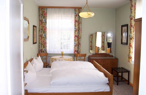 Goessweinstein Hotel | Hotel Krone