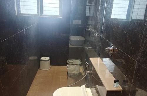 Shegaon Hotel | Hotel Krushnakunj