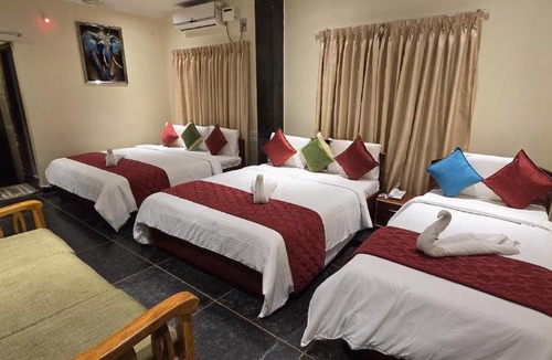 Srikalahasti Hotel | Hotel KSR Grand