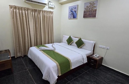 Srikalahasti Hotel | Hotel KSR Grand