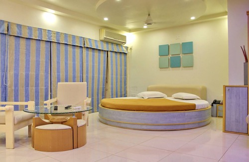 Porbandar Hotel | Hotel Kuber