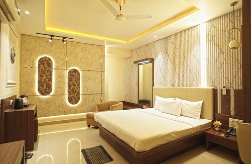 Madhupur Hotel | Hotel Kumar International