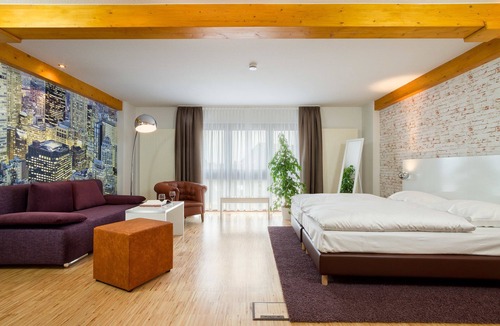 Heusweiler Hotel | Hotel L'adresse