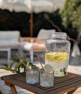Le Lavandou Hotel | Hotel La Bastide