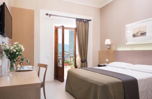 San Gimignano City Centre Hotel | Hotel La Cisterna
