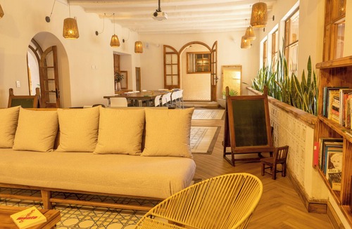 Old Town Hotel | Hotel La Corada