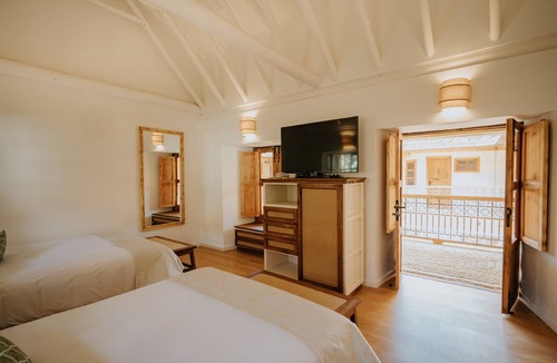 Old Town Hotel | Hotel La Corada