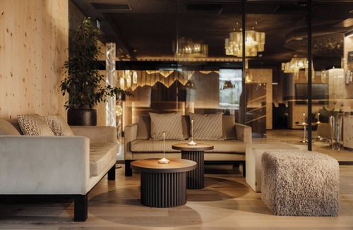 La Villa Hotel | Hotel La Majun