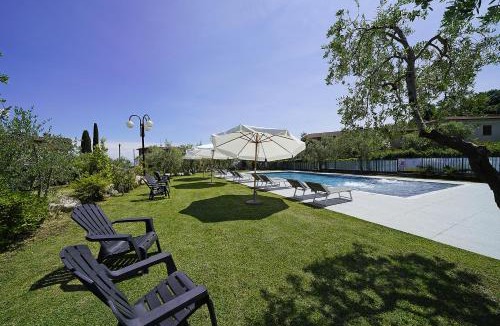 Moniga del Garda Hotel | Hotel La Pergola