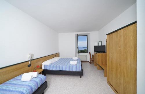 Moniga del Garda Hotel | Hotel La Pergola