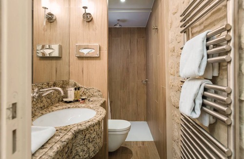 6th Arrondissement Hotel | Hotel La Perle