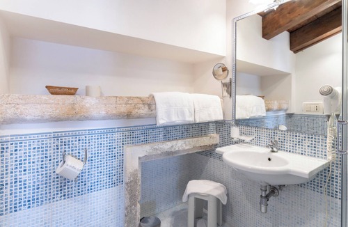 Ostuni Historic Centre Hotel | Hotel La Terra