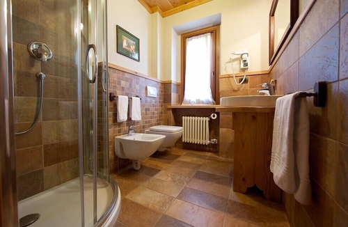 Brusson Hotel | Hotel Laghetto