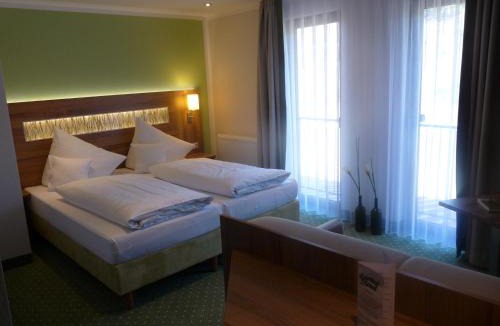 Marktheidenfeld Hotel | Hotel- Landgasthof Baumhof-Tenne