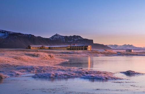 Stadarstadur House | Hotel Langaholt