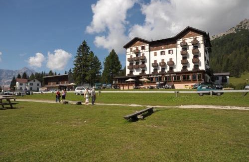 Misurina Hotel | Hotel Lavaredo