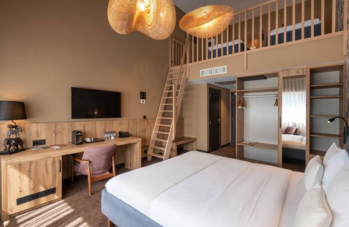 Naninne Hotel | Hotel Le 830