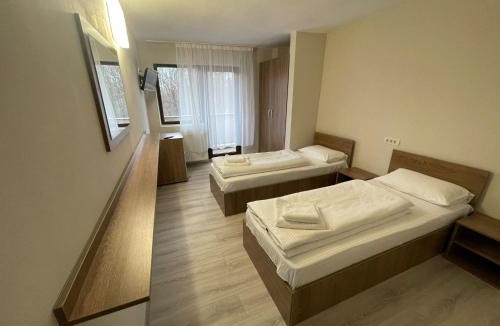 Timisoara Hotel | Hotel Le Baron