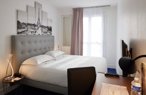 Dreux Hotel | Hotel le Beffroi