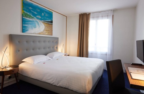 Dreux Hotel | Hotel le Beffroi