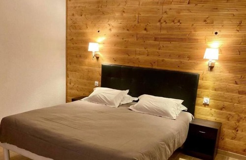 Risoul Hotel | HOTEL LE CHARDON BLEU