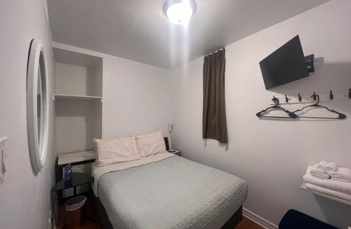 Gay Village Hotel | hotel le coach