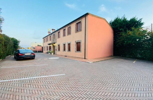 Ferrara Hotel | Hotel Le Corti
