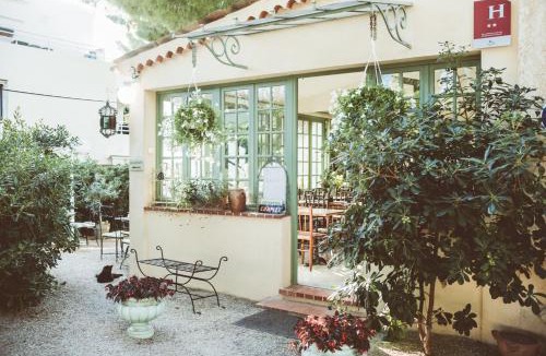 Antibes City Centre Hotel | Hotel Le Ponteil