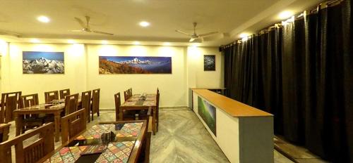 Tapovan Hotel | Hotel Leisure Palace