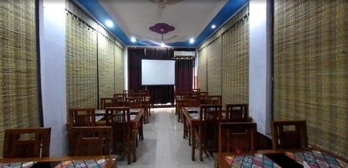 Tapovan Hotel | Hotel Leisure Palace