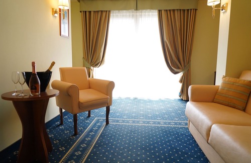 Torrecuso Hotel | Hotel Lemi