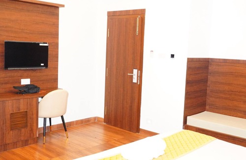 Viluppuram Hotel | Hotel Lemon
