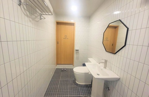 Palyong-dong Hotel | Hotel Leo
