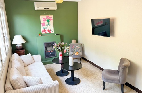 Montagnac Hotel | Hotel Les Rocailles