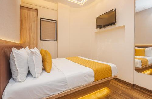 Girgaon Hotel | Hotel Lexus7
