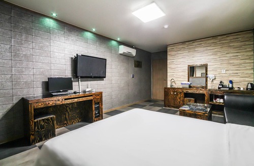 Okpo-dong Hotel | Hotel Lie