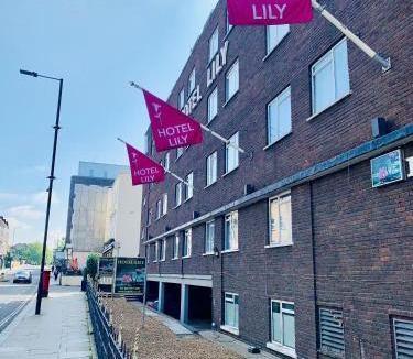 West Brompton Hotel | Hotel Lily