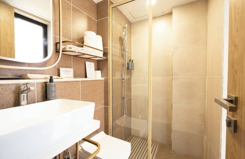 South City I Hotel | Hotel Limon Sector 29, Gurgaon