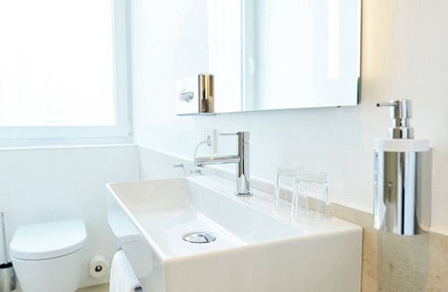 Spandau Bed & Breakfast | Hotel Lindenufer