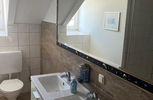 Schierstein Hotel | Hotel Link
