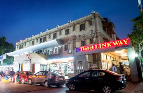 Khar Hotel | Hotel Linkway