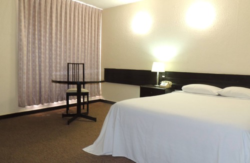 Tula de Allende Hotel | Hotel Lizbeth