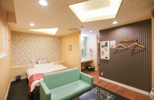 Honjo Hotel | HOTEL LOCOZ MAUI