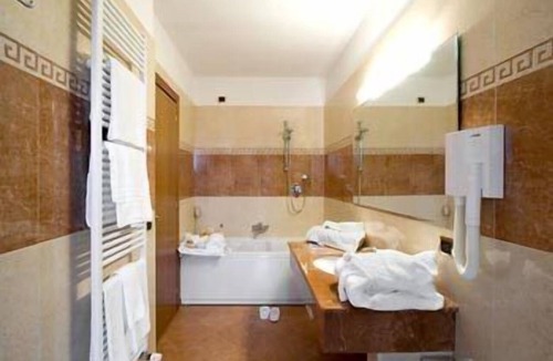 Alessandria Hotel | Hotel Londra
