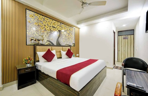 Mahipalpur Extension Hotel | Hotel Lookout Stay Delhi IGI Airport